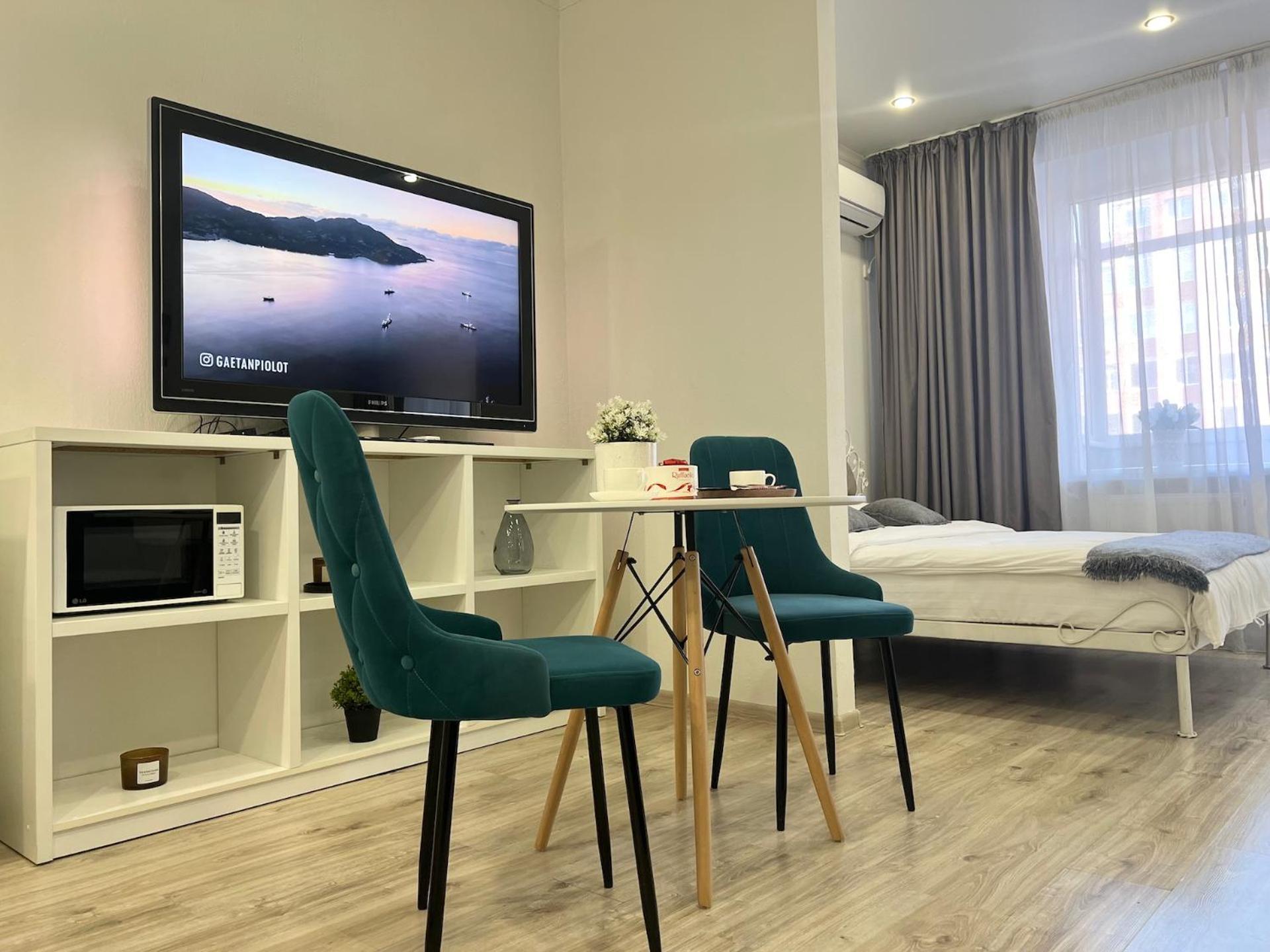 Uutnaya Quartira V Novom Dome Apartment Pavlodar Bagian luar foto